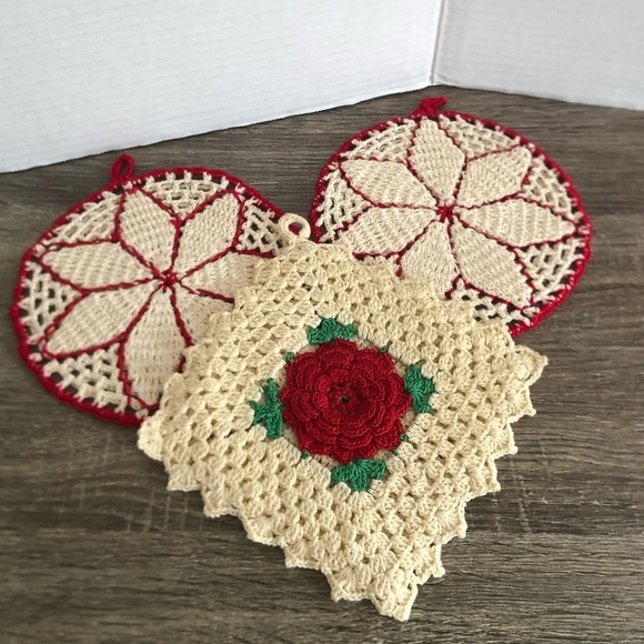 Vtg Handmade Crochet Pot Holders - Picture 1 of 9